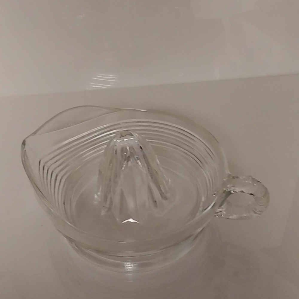 Juicer Vintage glass